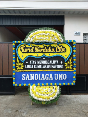 Papan Bunga Duka di Plosoklaten
